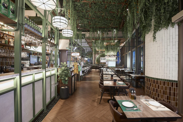 Main dining hall 2